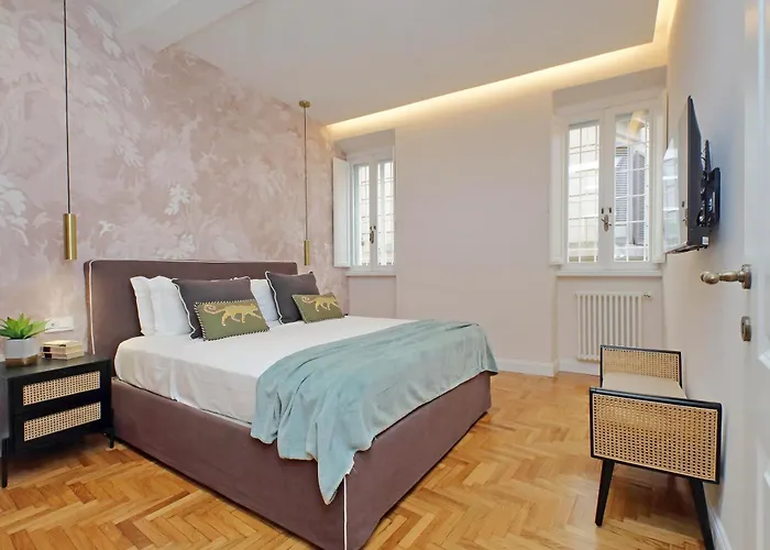 Ych-casa Bella- Luxury Near Piazza Venezia Roma