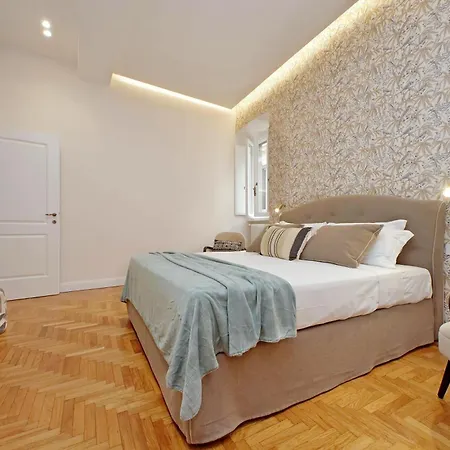 公寓 Ych-casa Bella- Luxury Near Piazza Venezia